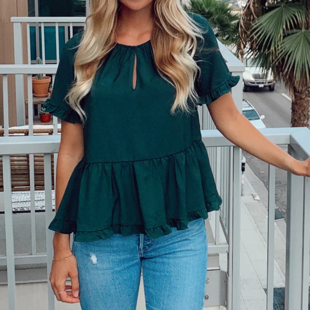 Madewell women’s green ruffle top L L47-9